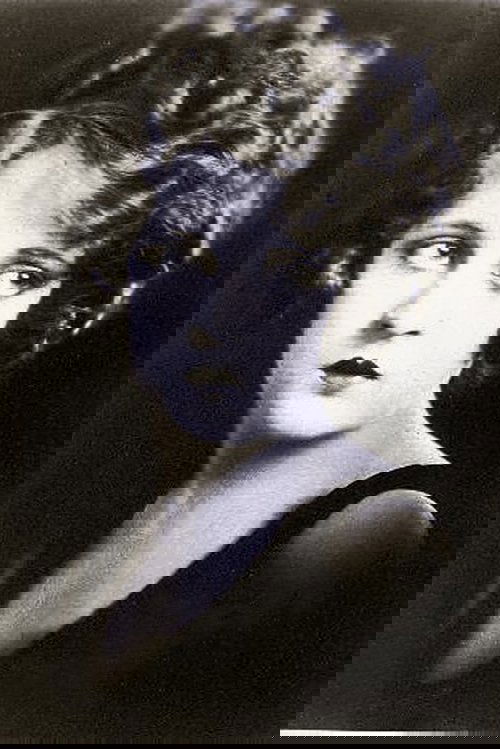 Dorothy Dwan