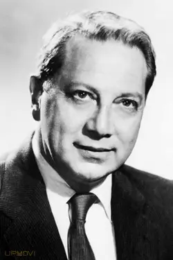Luther Adler