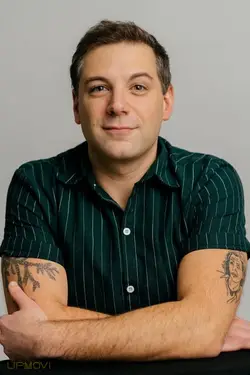 Aaron Harris