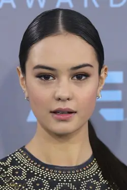 Courtney Eaton