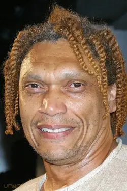 Hawthorne James