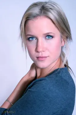 Jessy Schram