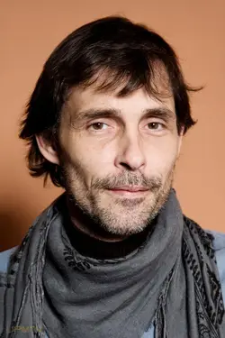 Erdal Beşikçioğlu