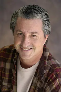 Keith MacKechnie