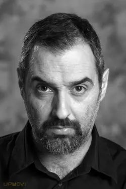 Enes Vejzović