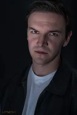 Jonathan Everett