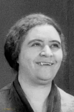 Laura Bowman