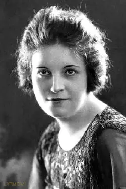 Claudia Coleman