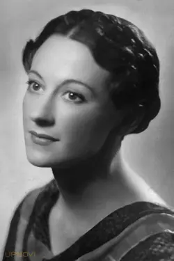 Elspeth Duxbury